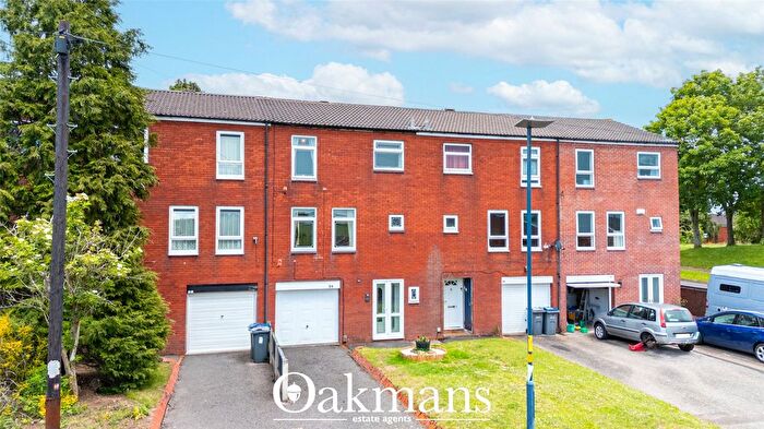 3 Bedroom Terraced House For Sale In Kintore Croft, Birmingham, West Midlands, B32
