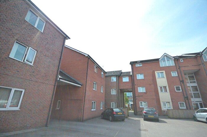 2 Bedroom Apartment To Rent In Sugar Mill Square, Foster Street, Salford, Manchester City Centre, M5