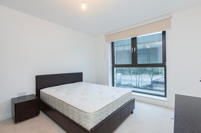 1 Bedroom Flat To Rent In Waterside Park, Bramwell Way, Royal Docks, London, E16