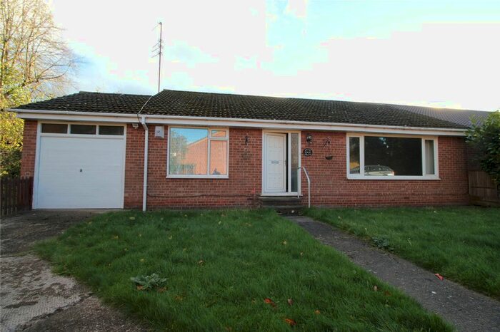 3 Bedroom Bungalow For Sale In South Grove, Aycliffe, Newton Aycliffe, Durham, DL5