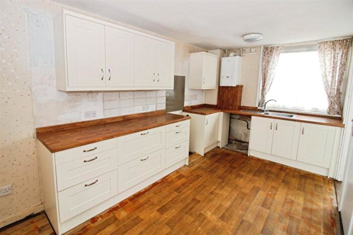 2 Bedroom End Of Terrace House For Sale In Bisley Grove, Bransholme, Hull, HU7
