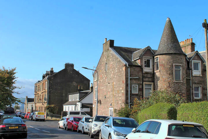 1 Bedroom Flat To Rent In Lomond Street, Helensburgh, G84