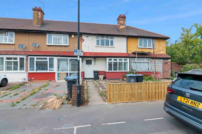 2 Bedroom Terraced House To Rent In Middleham Road, Edmonton, N18