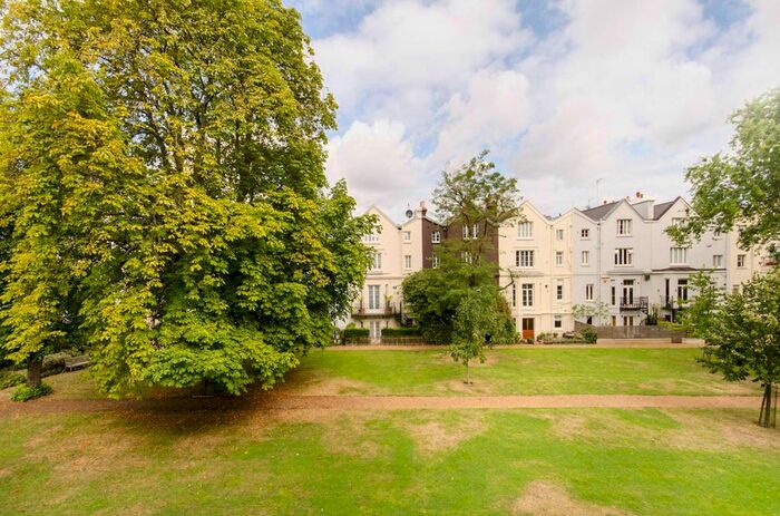 1 Bedroom Flat To Rent In Alma Square, St John's Wood, London, NW8