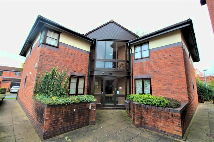 1 Bedroom Flat To Rent In Ranwonath Court, Chester, CH2