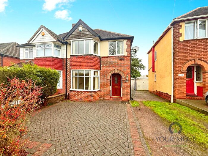 3 Bedroom Semi Detached House For Sale In Jiggins Lane, Birmingham, West Midlands, B32