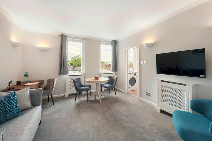 Studio To Rent In Ebury Street, London, SW1W