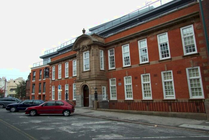 2 Bedroom Apartment To Rent In The Ropewalk, Nottingham, NG1