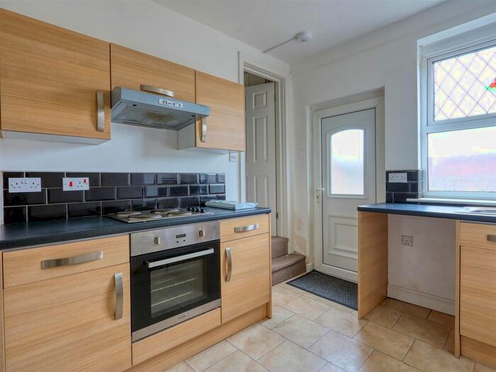 2 Bedroom Town House To Rent In Goyt Terrace, Factory Street, Brampton, Chesterfield, Derbyshire, S40