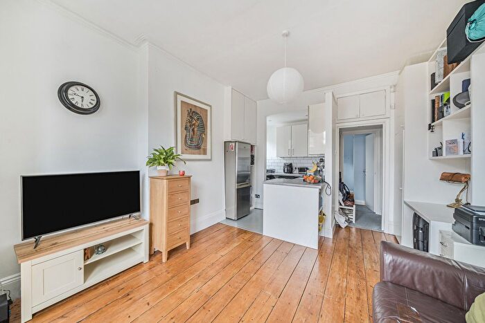 1 Bedroom Flat For Sale In Haven Lane, London, W5