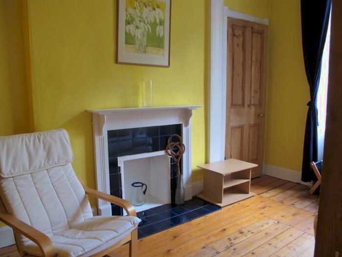 1 Bedroom Flat To Rent In Comely Bank Row, Comely Bank, Edinburgh, EH4