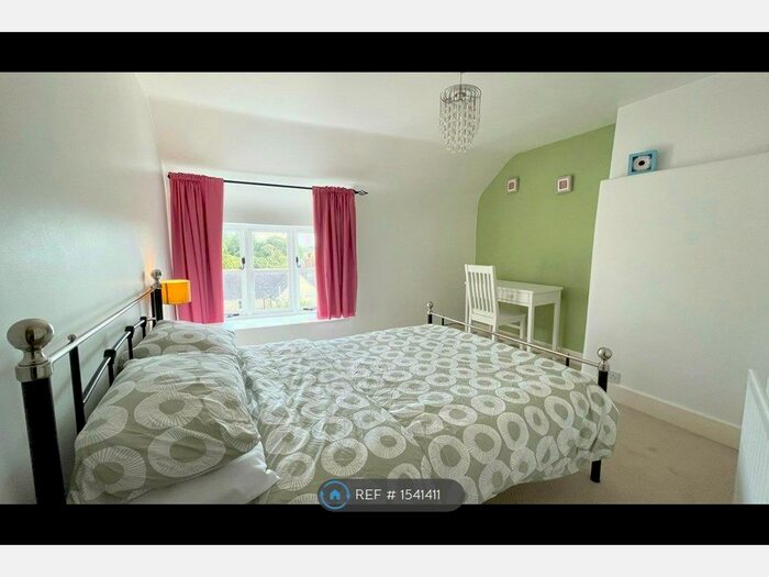 4 Bedroom Terraced House To Rent In The Ridgeway, Upwey, Weymouth, DT3