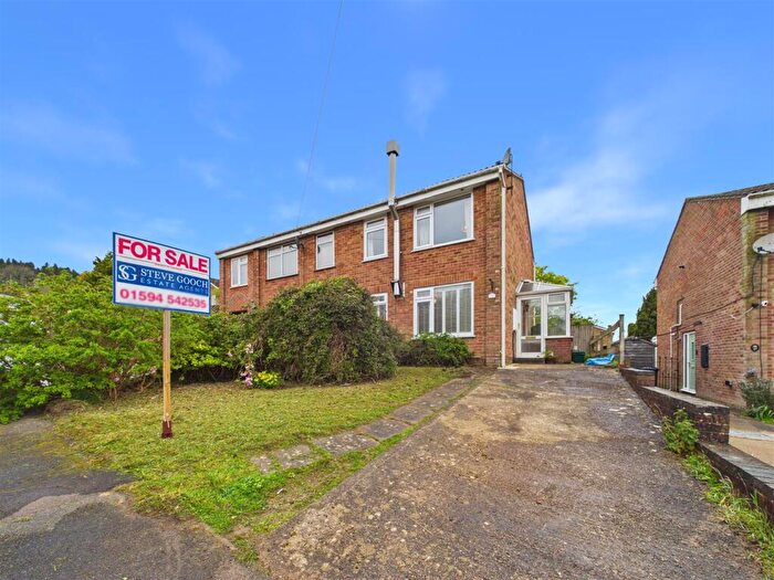 3 Bedroom Semi Detached House For Sale In Crooked End Place, Ruardean, GL17