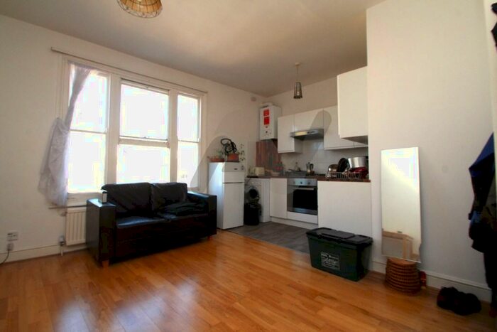 2 Bedroom Flat To Rent In Marlborough Road, London, N19