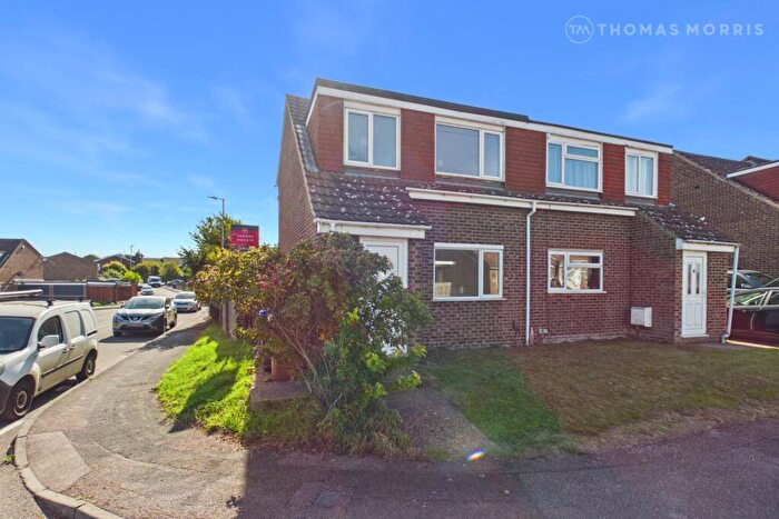 3 Bedroom Semi Detached House For Sale In Yeats Close, Royston, Hertfordshire, SG8
