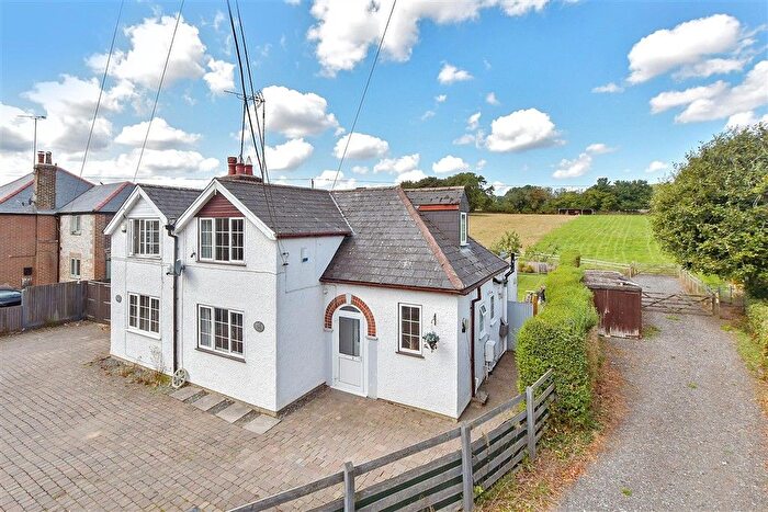2 Bedroom Semi-Detached House For Sale In Cox Hill, Shepherdswell, Dover, Kent, CT15