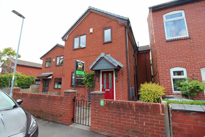 3 Bedroom Detached House To Rent In Brook Lane, Orrell, Wigan, WN5