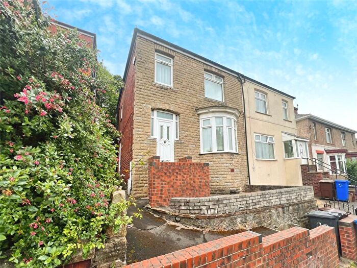 3 Bedroom Semi-Detached House To Rent In Patmore Road, Sheffield, South Yorkshire, S5