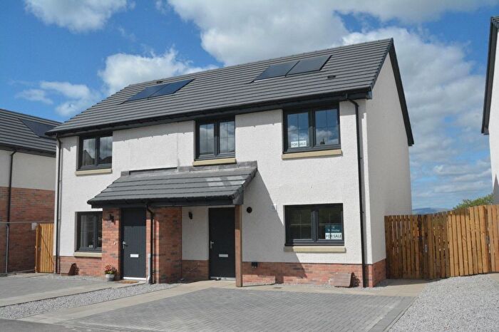 3 Bedroom Semi-detached House For Sale In Boat House Terrace, Canalside Drive, Reddingmuirhead, Falkirk, FK2