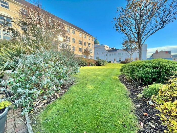 Flat For Sale In Cwrt Sant Tudno, Clarence Road, Llandudno, LL30