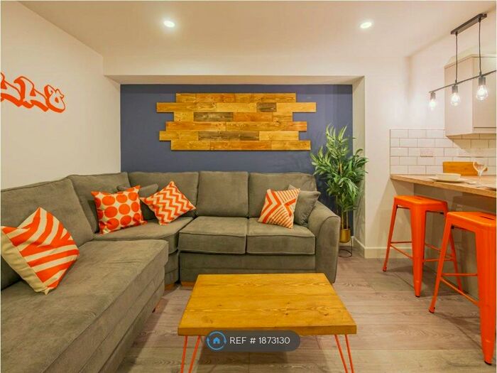 5 Bedroom Terraced House To Rent In Irving Road, Coventry, CV1