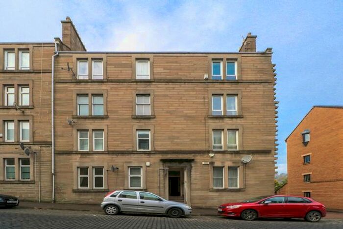 2 Bedroom Flat To Rent In Rosefield Street, West End, Dundee, DD1