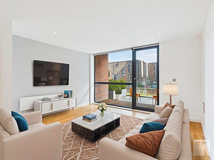 2 Bedroom Apartment To Rent In Apt . :: Flint Glass Wharf, M4