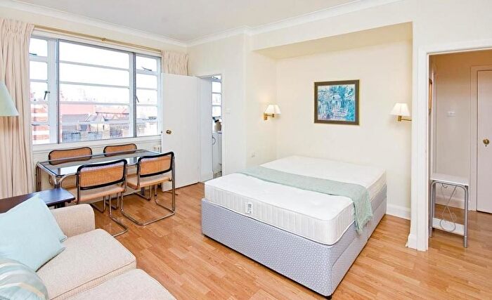 Studio To Rent In Gloucester Place, Marylebone, London, NW1