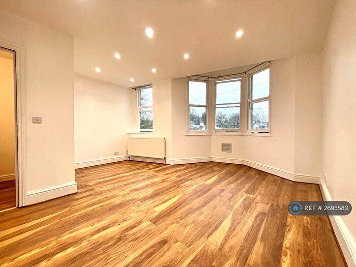 5 Bedroom End Of Terrace House To Rent In Old Ashley Hill, Bristol, BS6