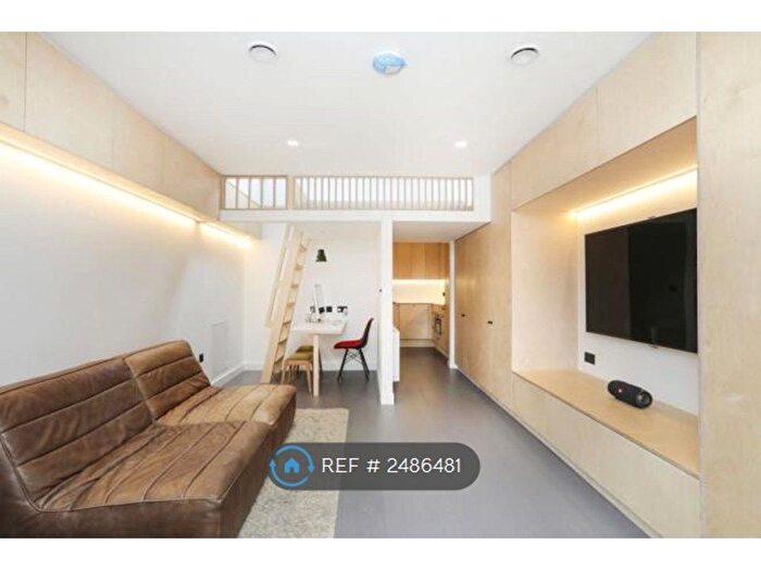 1 Bedroom Flat To Rent In Walthamstow, London, E17