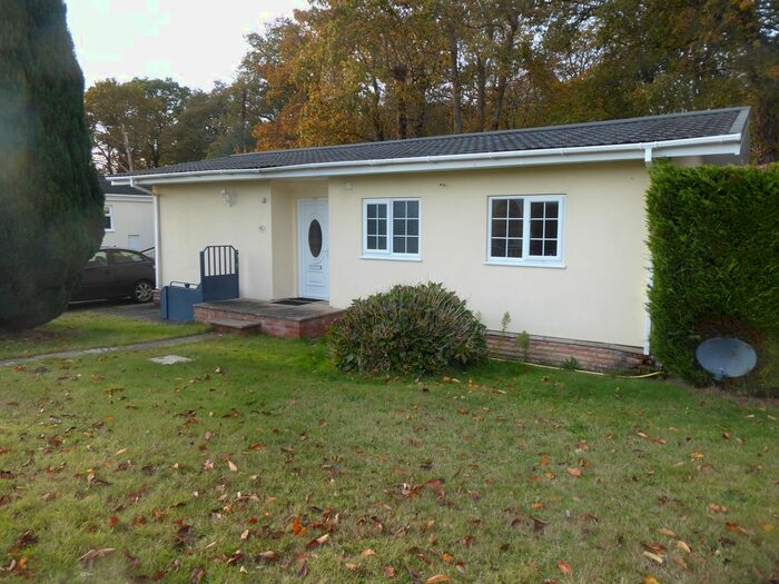 2 Bedroom Mobile/park Home For Sale In Warren Park, Portsmouth Road, Thursley, Godalming, Surrey, GU8