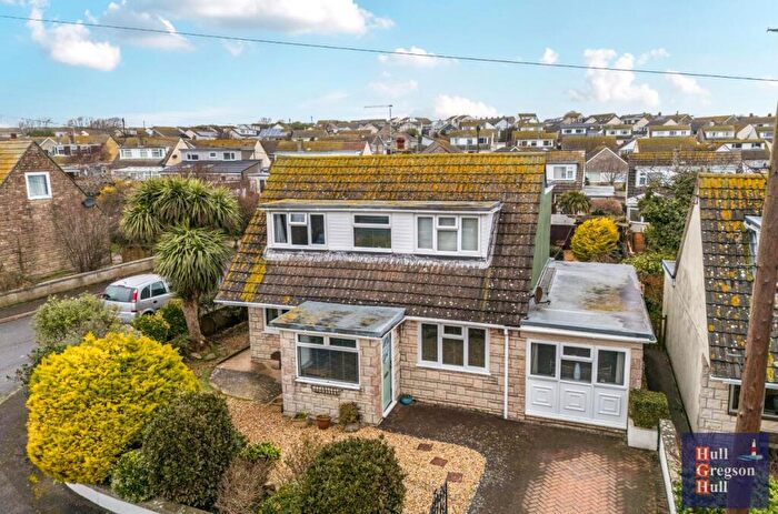 4 Bedroom Detached House For Sale In Underhedge Gardens, Portland, DT5