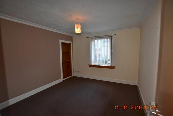 1 Bedroom Flat To Rent In South Inch Place, Perth, PH2