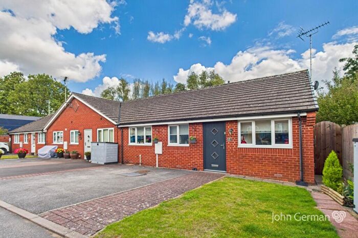 2 Bedroom Terraced Bungalow For Sale In Netherfield Close, Uttoxeter, ST14