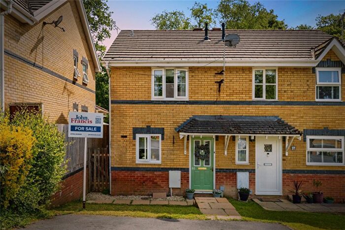 2 Bedroom Semi-Detached House For Sale In Byron Way, Killay, Swansea, SA2
