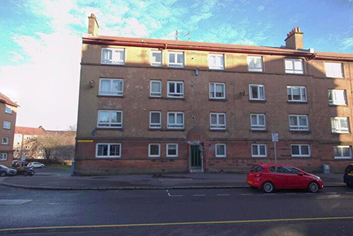 1 Bedroom Flat For Sale In East Shaw Street, Greenock, PA15