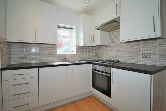 2 Bedroom Flat To Rent In Anson Road, London, NW2
