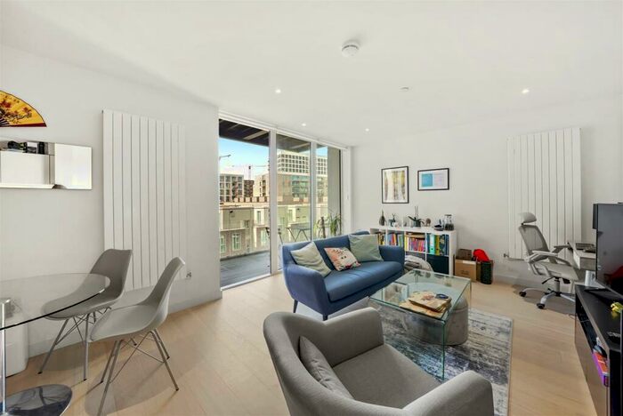 1 Bedroom Apartment To Rent In Royal Wharf Walk, Royal Wharf, E16