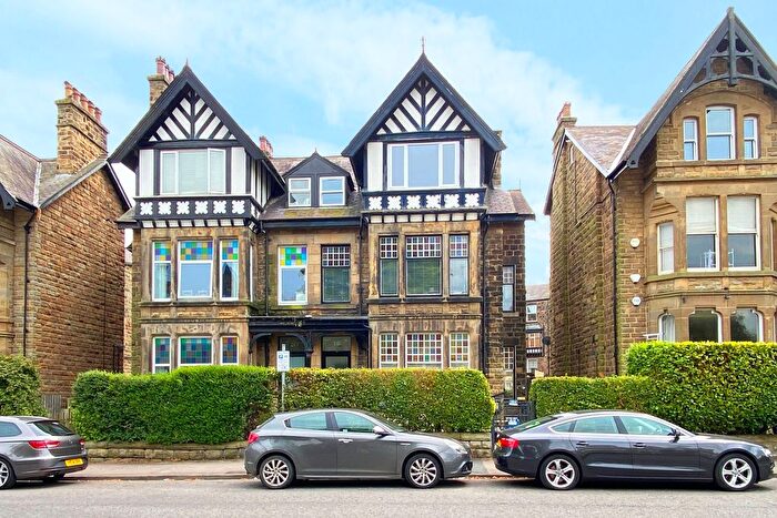 4 Bedroom Flat For Sale In Flat, East Parade, Harrogate, HG1