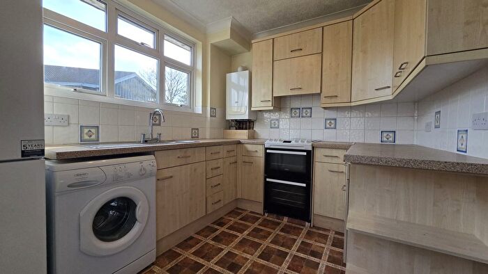 2 Bedroom Maisonette To Rent In Claybury Broadway, IG5