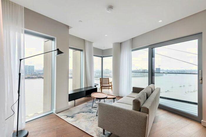 3 Bedroom Flat To Rent In No., Upper Riverside, Cutter Lane, Greenwich Peninsula, SE10