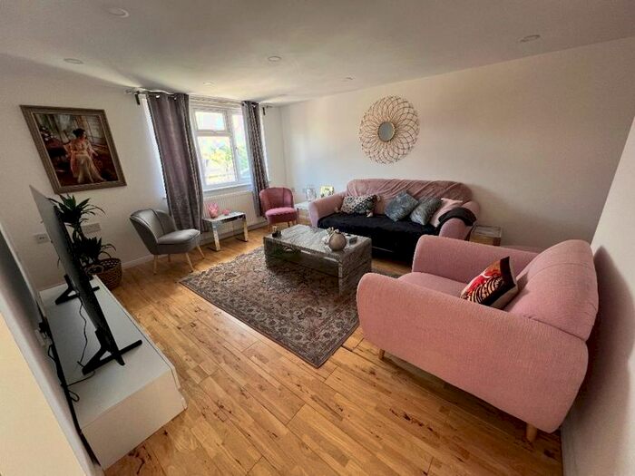 6 Bedroom Property To Rent In Abercorn Road, Mill Hill East, London, NW7
