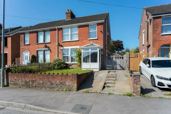 3 Bedroom Semi-Detached House For Sale In Devizes Road, Salisbury ** Under Offer **, SP2