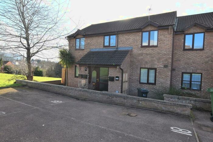 1 Bedroom Flat To Rent In Bluebell Close, Ross-On-Wye, HR9