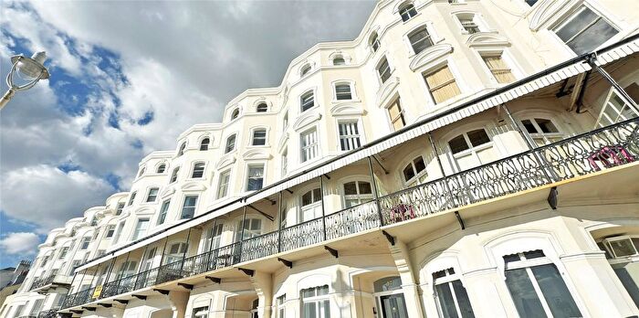 3 Bedroom Flat To Rent In Marine Parade, Brighton, East Sussex, BN2