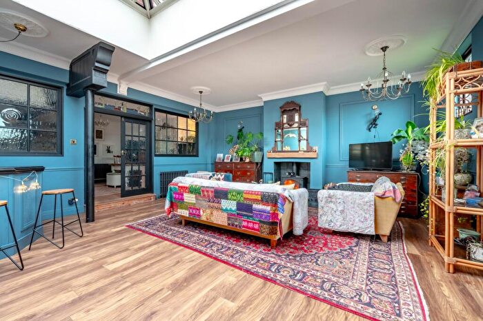 5 Bedroom Link Detached House For Sale In Beach Road, Caister-On-Sea, NR30