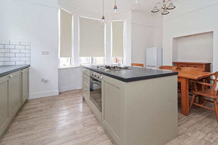 2 Bedroom Flat For Sale In London Road, Deal, Kent, CT14