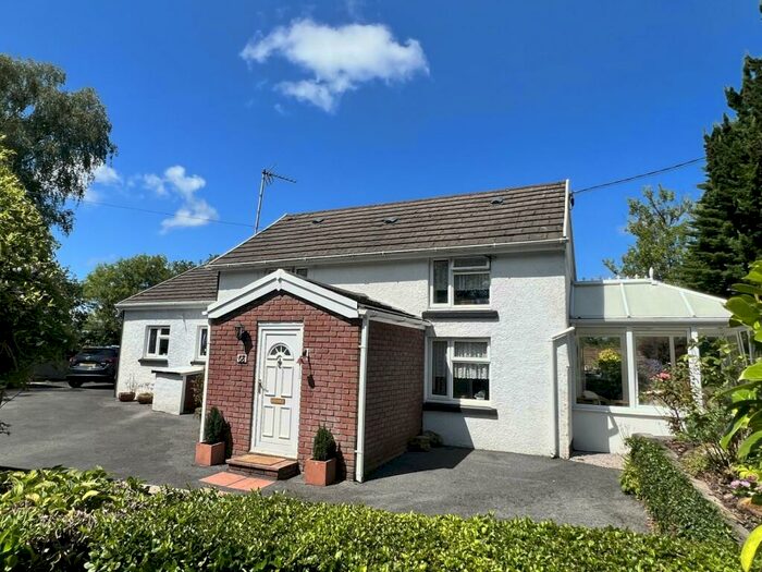 2 Bedroom Detached House For Sale In Derwen Road, Tumble, Llanelli, Carmarthenshire., SA14