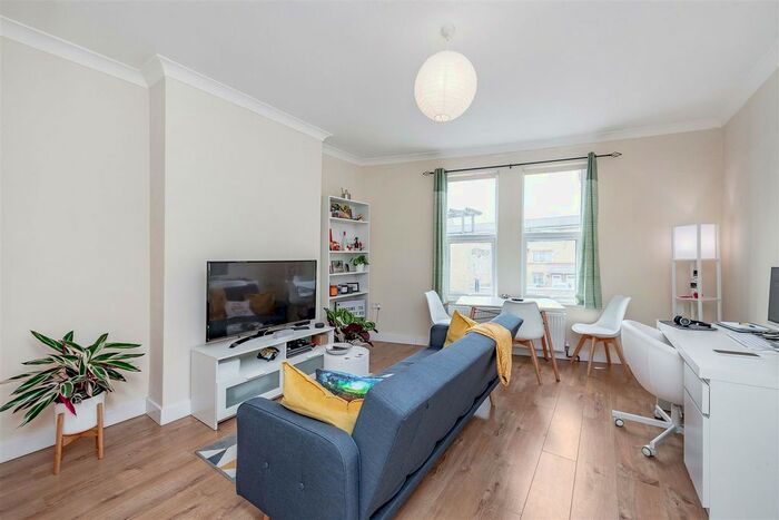 1 Bedroom Flat To Rent In Ridley Road, London, SW19