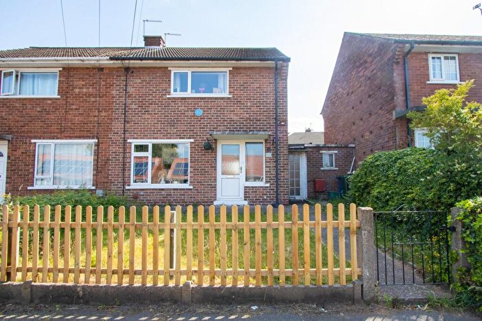 2 Bedroom Semi-Detached House For Sale In Highbury Avenue, Cantley, Doncaster, DN4